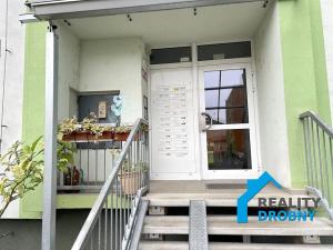 Pronájem bytu 1+1, Děčín, Na Valech, 34 m2