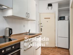 Pronájem bytu 2+kk, Praha - Střešovice, Za Hládkovem, 39 m2