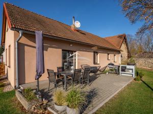 Prodej rodinného domu, Šimanov, 480 m2