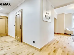 Prodej bytu 3+kk, Karlovy Vary, Sadová, 115 m2