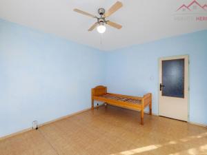 Pronájem bytu 2+1, Chomutov, Kundratická, 65 m2