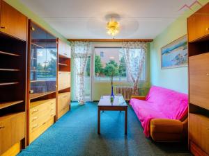 Pronájem bytu 2+1, Chomutov, Kundratická, 65 m2