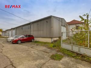 Prodej výrobních prostor, Dašice, náměstí T. G. Masaryka, 2490 m2
