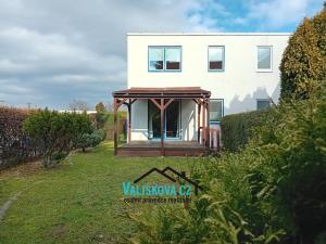 Prodej bytu 2+kk, Kroměříž, U Trati, 48 m2