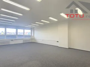 Pronájem kanceláře, Chrudim, Palackého třída, 61 m2