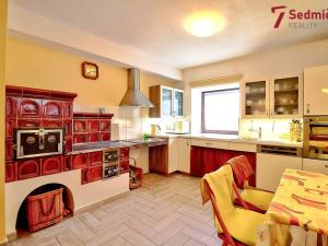 Prodej rodinného domu, Věcov, 318 m2