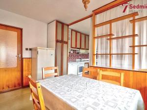 Prodej rodinného domu, Věcov, 318 m2