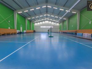 Pronájem kanceláře, Buštěhrad, Náměstí, 576 m2