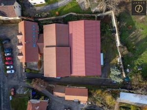 Pronájem kanceláře, Buštěhrad, Náměstí, 576 m2