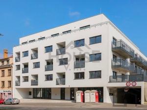 Prodej bytu 2+kk, Praha - Vysočany, Spojovací, 64 m2