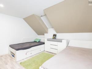 Prodej rodinného domu, Mariánské Radčice, Luční, 165 m2