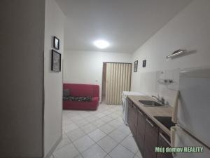 Pronájem bytu 2+kk, Praha - Smíchov, U Santošky, 50 m2