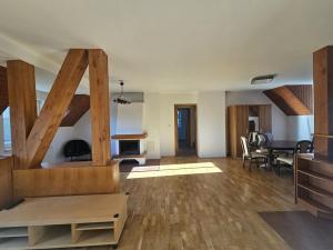 Pronájem bytu 4+kk, Babice, Starobabická, 160 m2