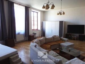 Prodej obchodního prostoru, Dolní Kounice, Hlavní, 400 m2