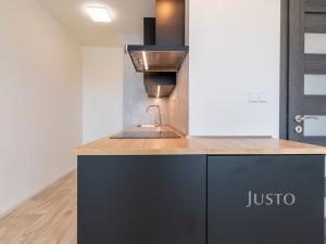 Pronájem bytu 2+kk, Uherské Hradiště, Jabloňová, 56 m2