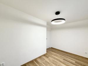 Pronájem bytu 4+kk, Jablonec nad Nisou - Mšeno nad Nisou, S. K. Neumanna, 74 m2