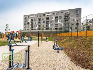 Pronájem bytu 2+kk, Praha, Huppnerova, 53 m2