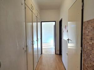 Prodej bytu 2+1, Praha - Suchdol, Kamýcká, 48 m2