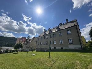 Prodej bytu 4+1, Tanvald, U Stadionu, 78 m2