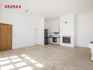 Prodej rodinného domu, Vráž, Nad Loděnicí, 219 m2