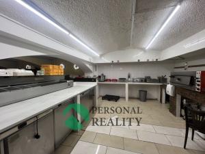 Pronájem restaurace, Praha - Nusle, náměstí Generála Kutlvašra, 300 m2