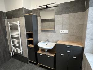 Pronájem bytu 2+1, Olomouc - Hodolany, Holická, 63 m2