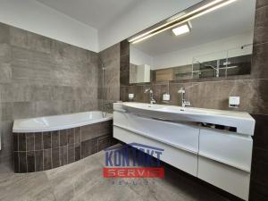 Pronájem rodinného domu, České Budějovice, Ot. Březiny, 131 m2