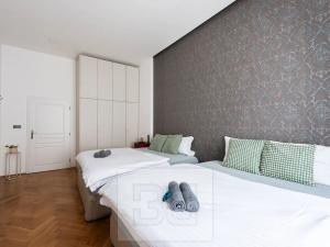 Prodej bytu 2+1, Praha - Nové Město, Ve Smečkách, 66 m2