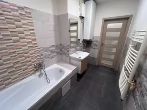 Prodej bytu 2+kk, Náchod, Žižkova, 42 m2