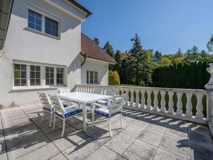 Prodej rodinného domu, Družec, V Zátiší, 289 m2