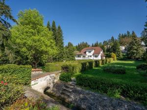 Prodej pozemku, Družec, V Zátiší, 1655 m2