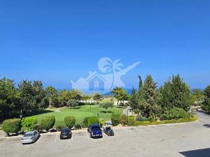 Prodej bytu 2+1, Agios Amvrosios Keryneias, Kypr, 83 m2