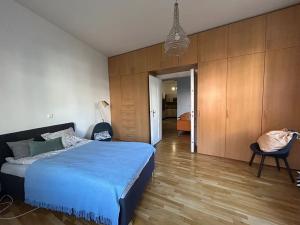 Pronájem bytu 3+kk, Praha - Smíchov, Ostrovského, 80 m2