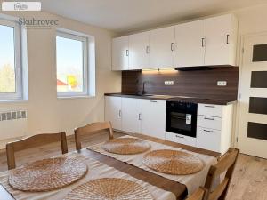 Pronájem bytu 3+kk, Nymburk, Hálkova, 65 m2