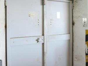 Pronájem skladu, Praha - Holešovice, Sanderova, 151 m2