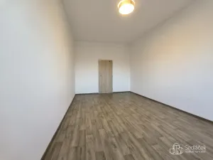 Pronájem bytu 3+1, Sokolov, Nádražní, 100 m2