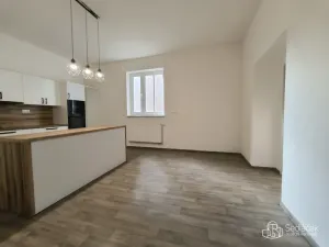 Pronájem bytu 3+1, Sokolov, Nádražní, 100 m2