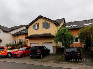 Pronájem atypického bytu, Starý Plzenec, Máchova, 60 m2