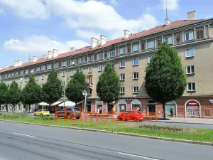 Pronájem obchodního prostoru, Havířov - Město, Hlavní třída, 80 m2