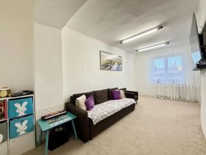 Prodej bytu 3+1, Starý Plzenec, Nerudova, 65 m2