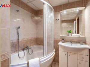 Pronájem bytu 3+1, Most, K. H. Máchy, 58 m2