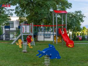 Pronájem bytu 3+1, Most, K. H. Máchy, 58 m2