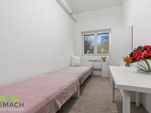 Pronájem ubytování, Uherské Hradiště, náměstí Republiky, 92 m2