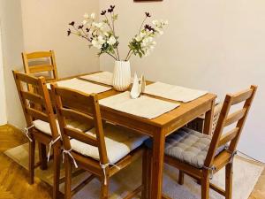 Pronájem bytu 2+kk, Praha - Vinohrady, Lucemburská, 50 m2