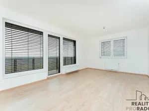 Prodej bytu 4+kk, Praha, Zimova, 89 m2