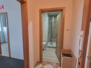 Pronájem bytu 2+1, Olomouc - Klášterní Hradisko, Černá cesta, 43 m2