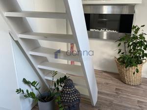 Pronájem bytu 1+kk, Praha, Zbuzanská, 30 m2