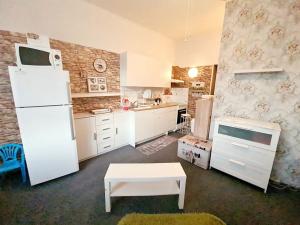 Pronájem bytu 1+kk, Praha - Michle, Michelská, 30 m2