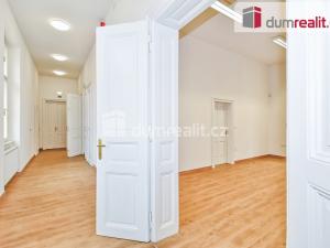 Pronájem kanceláře, Praha - Nové Město, Národní, 113 m2