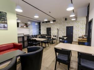 Pronájem restaurace, Praha - Čakovice, Theinova, 187 m2